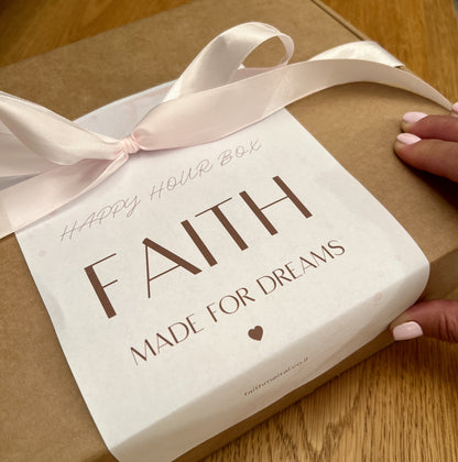קופסה לחיבורים ופאן - HAPPY HOUR FAITH BOX